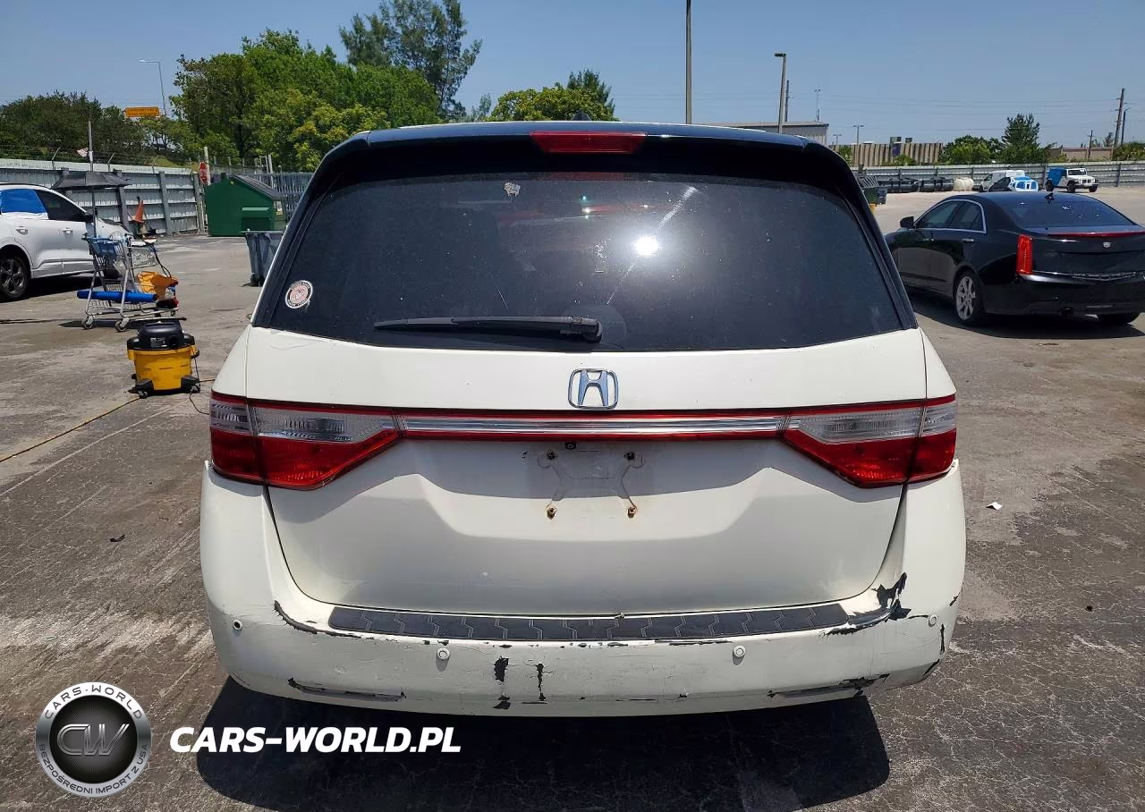 2012 Honda Odyssey Touring VIN:5FNRL5H90CB143275 - 6