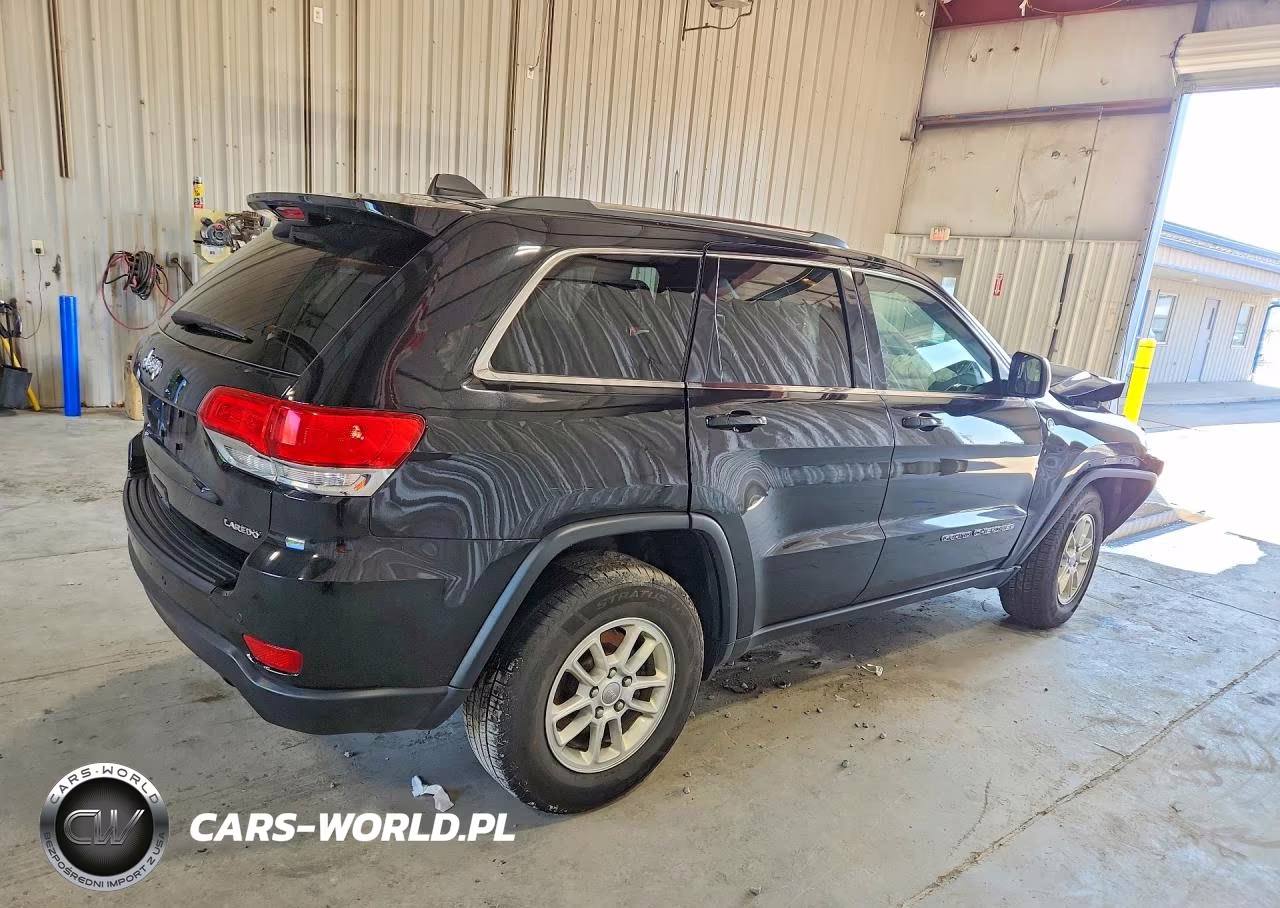 2019 Jeep Grand Cherokee Laredo VIN:1C4RJFAG0KC837383 - 3