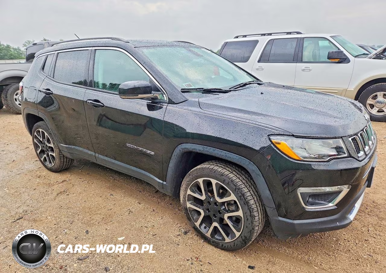 2018 Jeep Compass Limited VIN:3C4NJDCB8JT135173 - 4