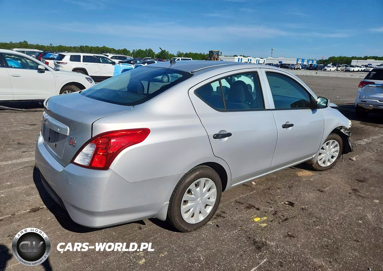 2018 Nissan Versa S VIN:3N1CN7AP4JL887533 - 3