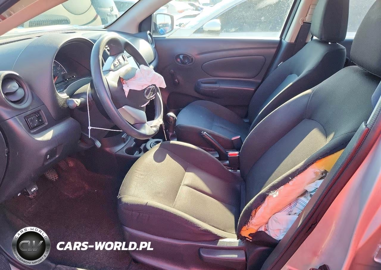 2018 Nissan Versa S VIN:3N1CN7AP4JL887533 - 7