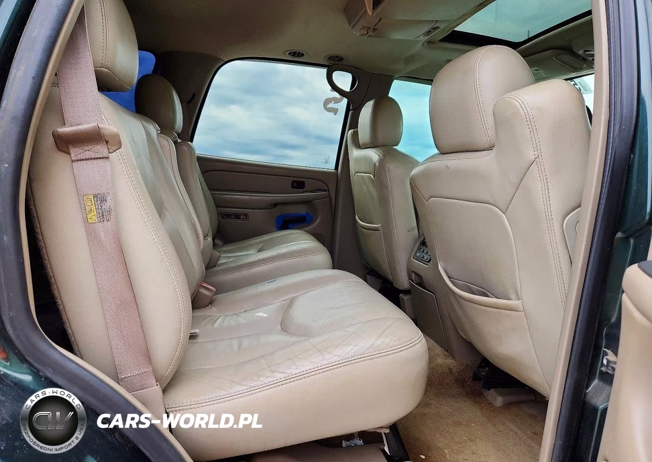2004 Chevrolet Tahoe VIN:1GNEK13Z44R161329 - 11
