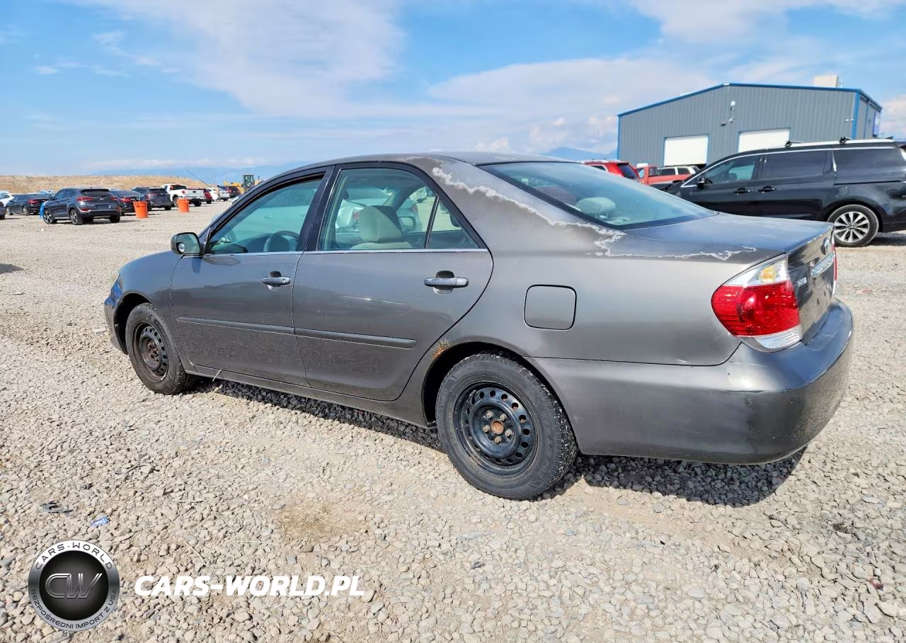 2005 Toyota Camry Le VIN:4T1BE32K05U605173 - 2