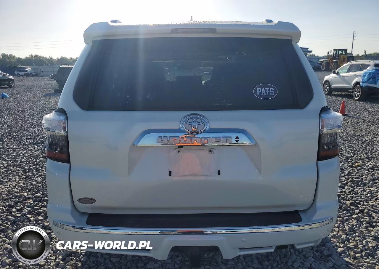 2023 Toyota 4Runner Limited VIN:JTEDU5JR8P5279156 - 6