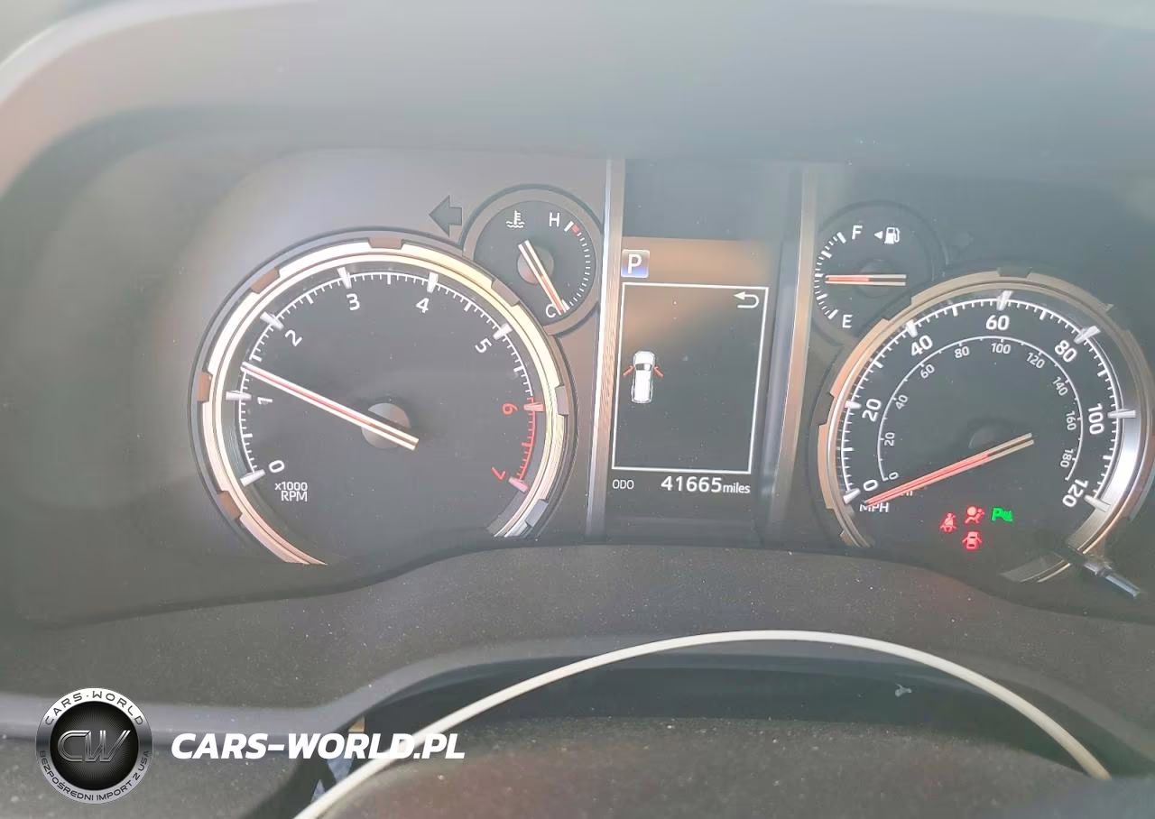 2023 Toyota 4Runner Limited VIN:JTEDU5JR8P5279156 - 9