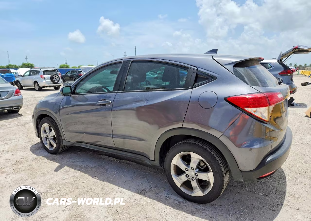 2021 Honda Hr-V Lx VIN:3CZRU6H36MM741246 - 2