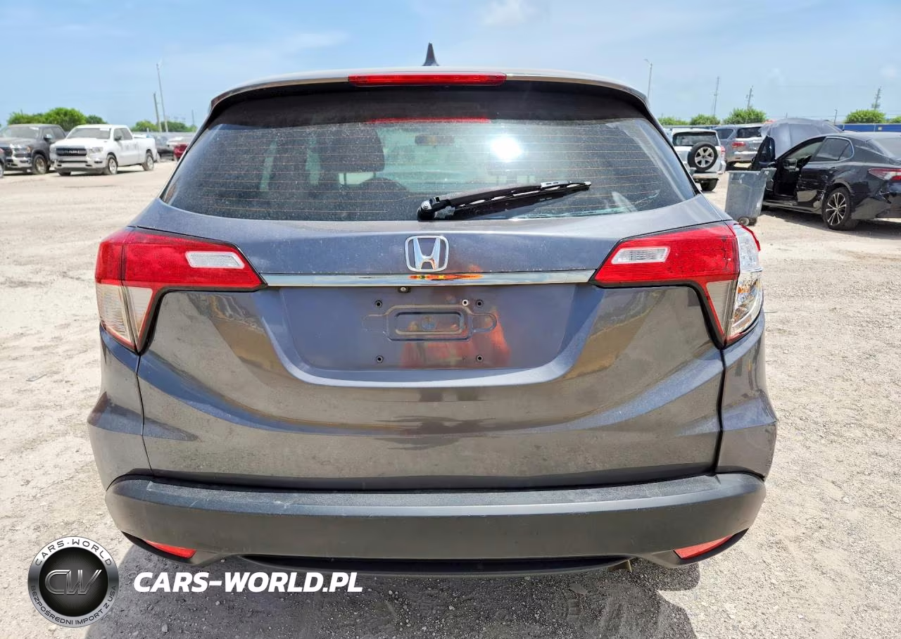 2021 Honda Hr-V Lx VIN:3CZRU6H36MM741246 - 6