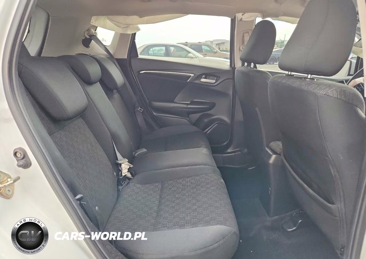 2017 Honda Fit Lx VIN:3HGGK5H58HM709193 - 10