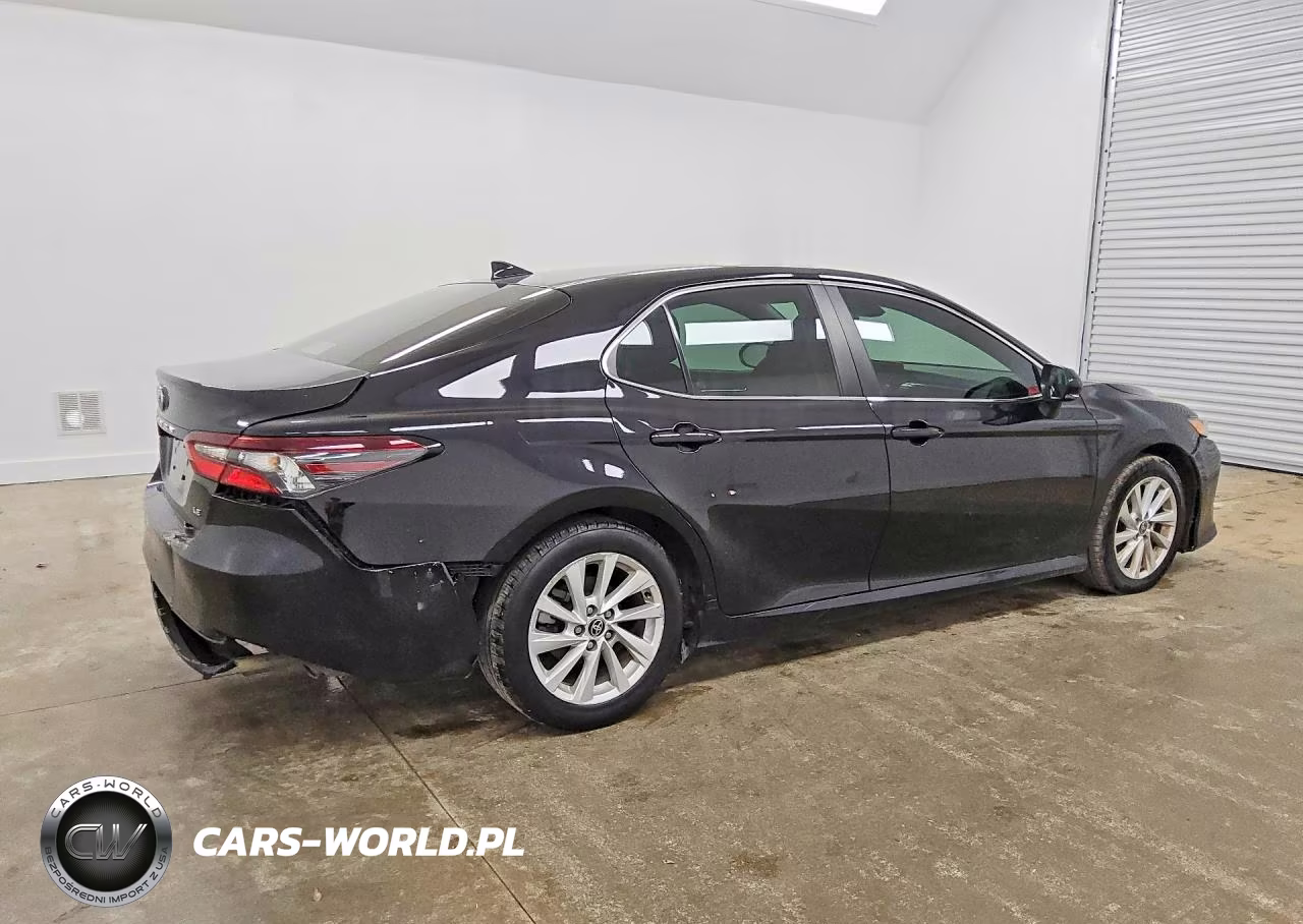 2024 Toyota Camry Le VIN:4T1R11AK5RU255710 - 3