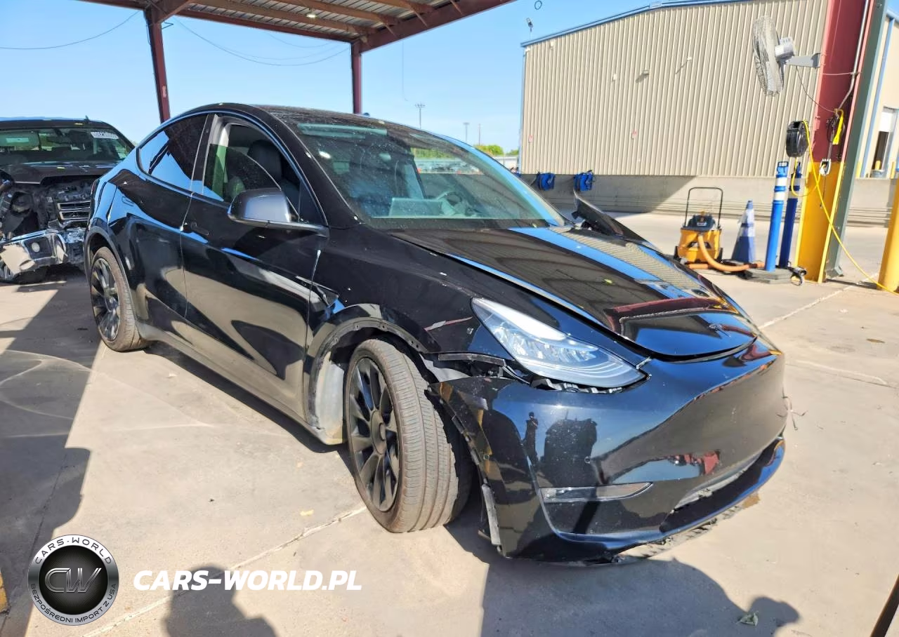 2021 Tesla Model Y VIN:5YJYGDEE7MF245606 - 4
