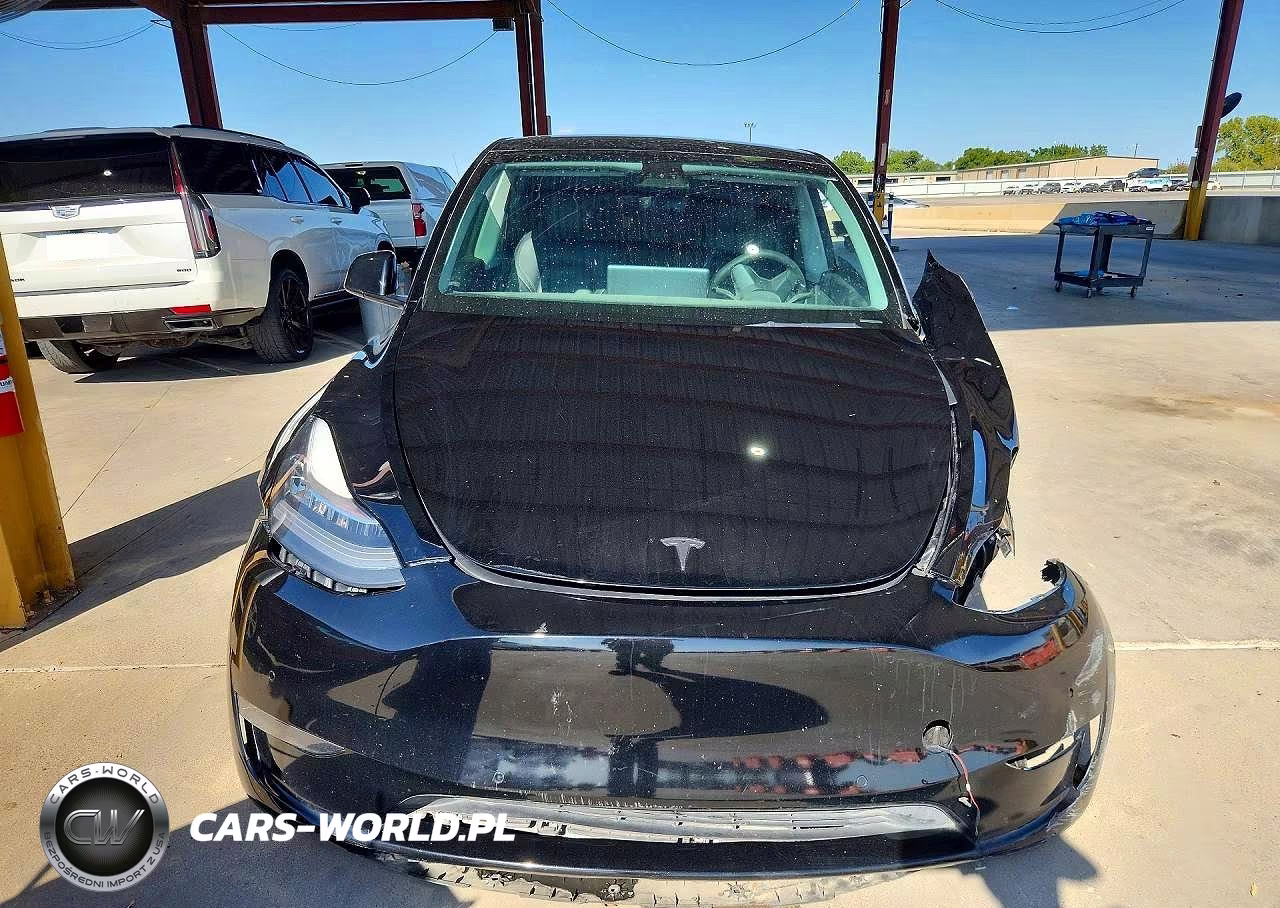 2021 Tesla Model Y VIN:5YJYGDEE7MF245606 - 5