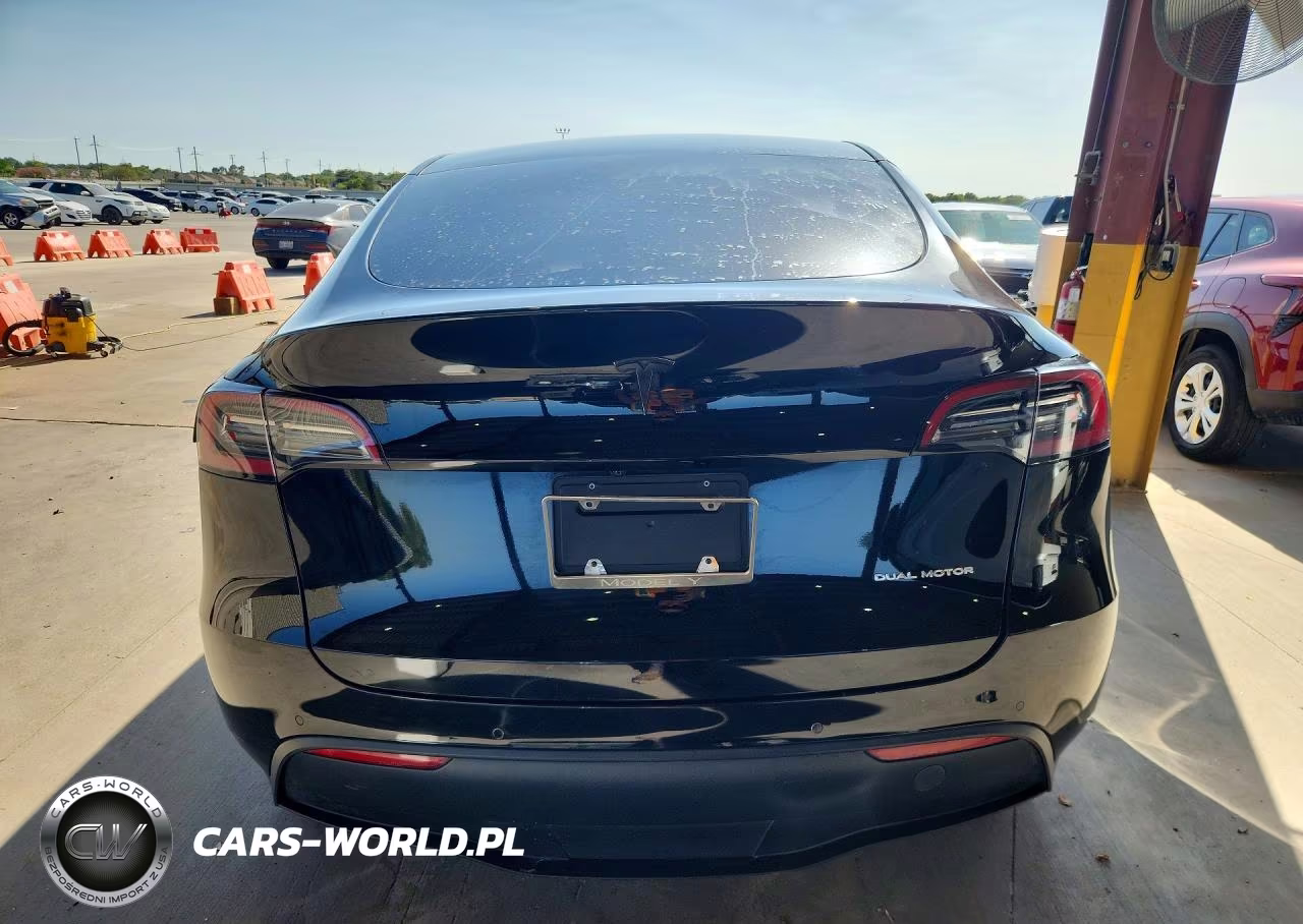 2021 Tesla Model Y VIN:5YJYGDEE7MF245606 - 6