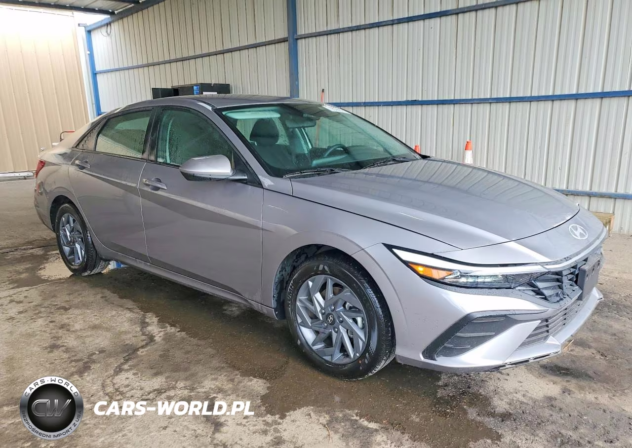 2026 Hyundai Elantra Hybrid Blue VIN:KMHLM4DJ9TU195276 - 4