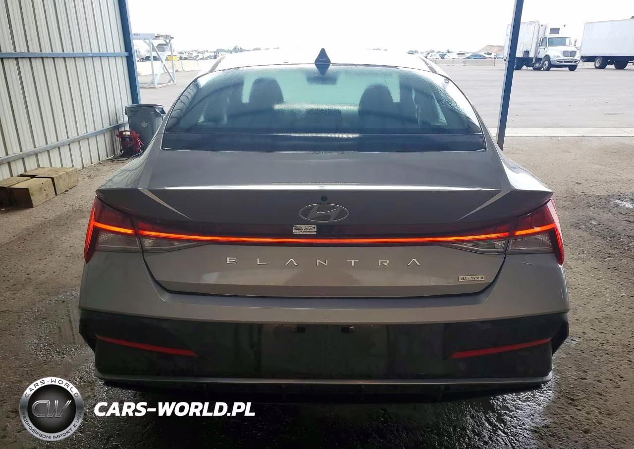 2026 Hyundai Elantra Hybrid Blue VIN:KMHLM4DJ9TU195276 - 6