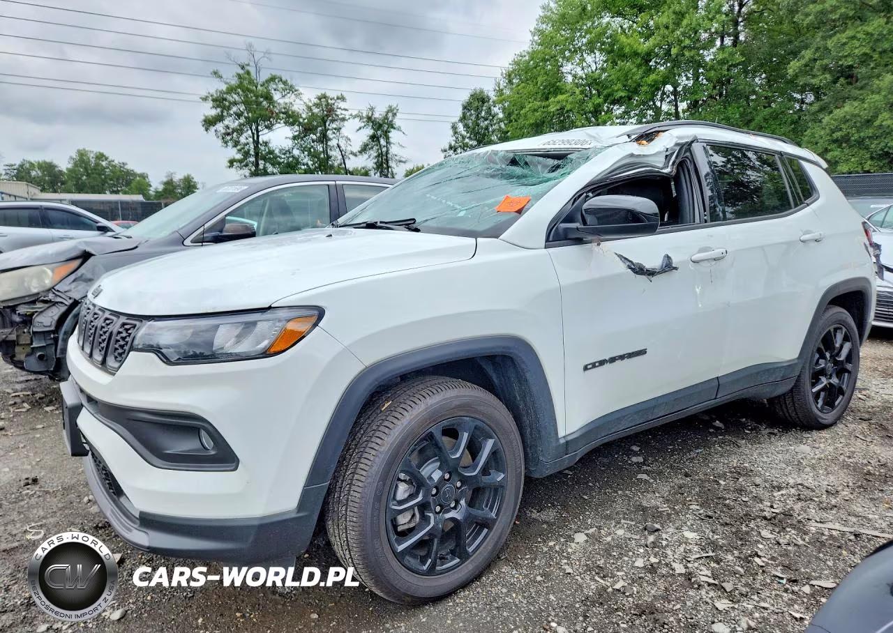 2025 Jeep Compass Latitude – zdjęcie 1 z 13