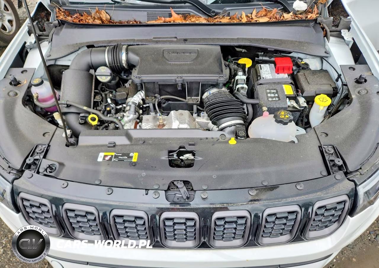 2025 Jeep Compass Latitude VIN:3C4NJDBN3ST559759 - 12