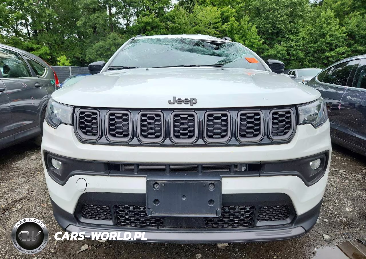 2025 Jeep Compass Latitude VIN:3C4NJDBN3ST559759 - 5