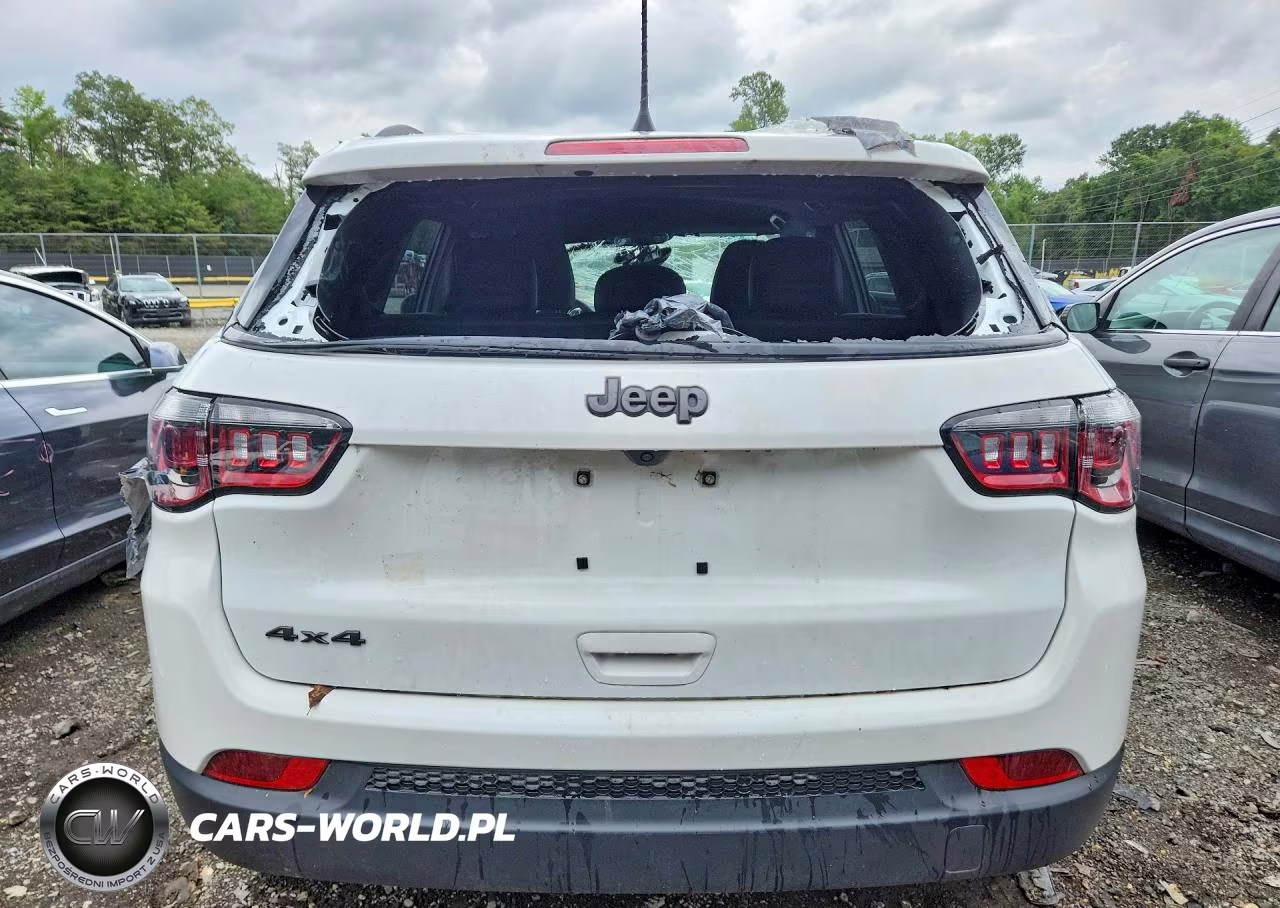 2025 Jeep Compass Latitude VIN:3C4NJDBN3ST559759 - 6