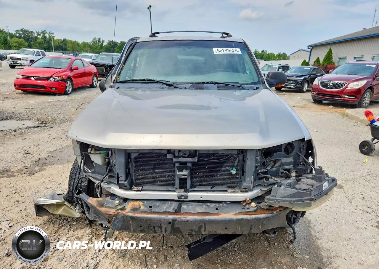 2004 Chevrolet Trailblazer Ls VIN:1GNDT13S142394024 - 5