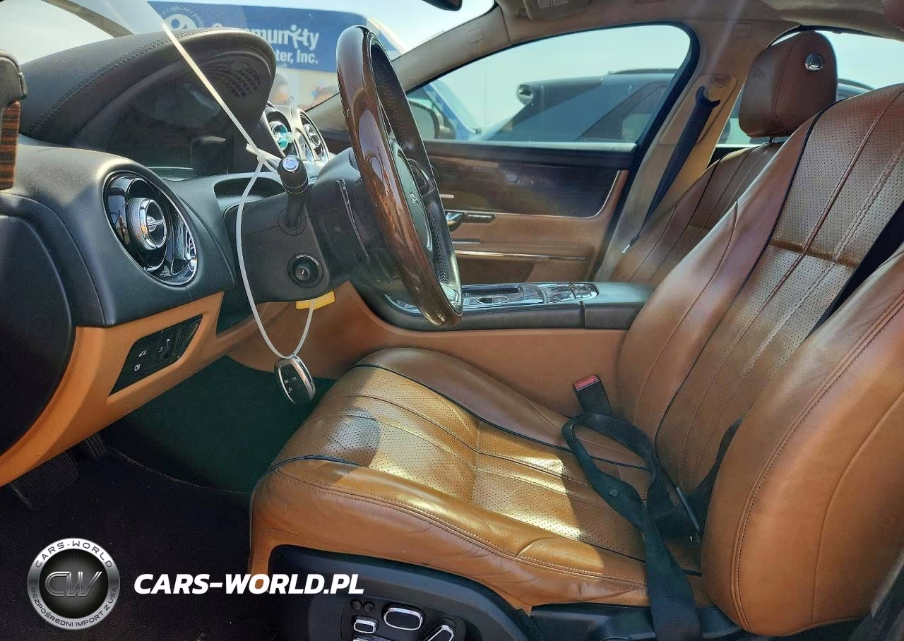 2012 Jaguar Xjl VIN:SAJWA2GB6CLV30830 - 7