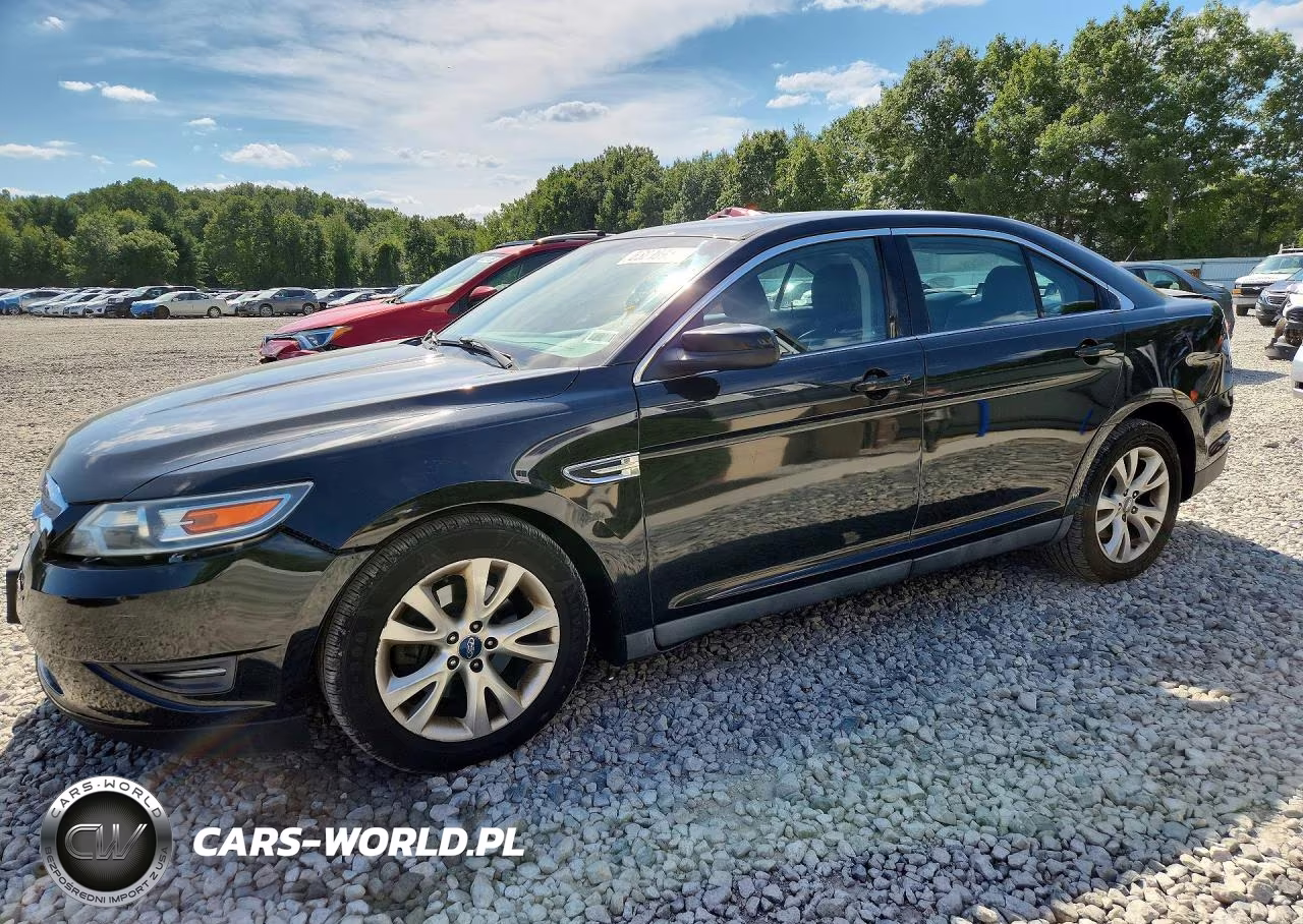 2010 Ford Taurus Sel