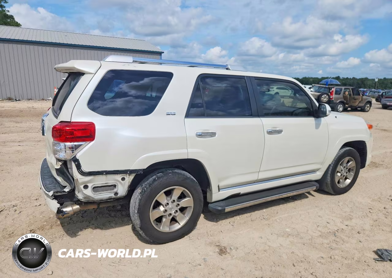 2011 Toyota 4Runner Sr5 VIN:JTEZU5JR6B5021734 - 3