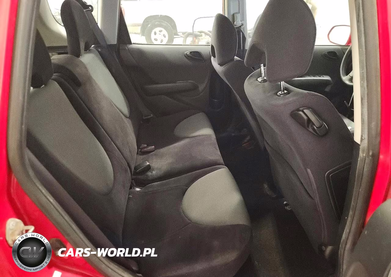 2008 Honda Fit VIN:JHMGD38408S067014 - 10