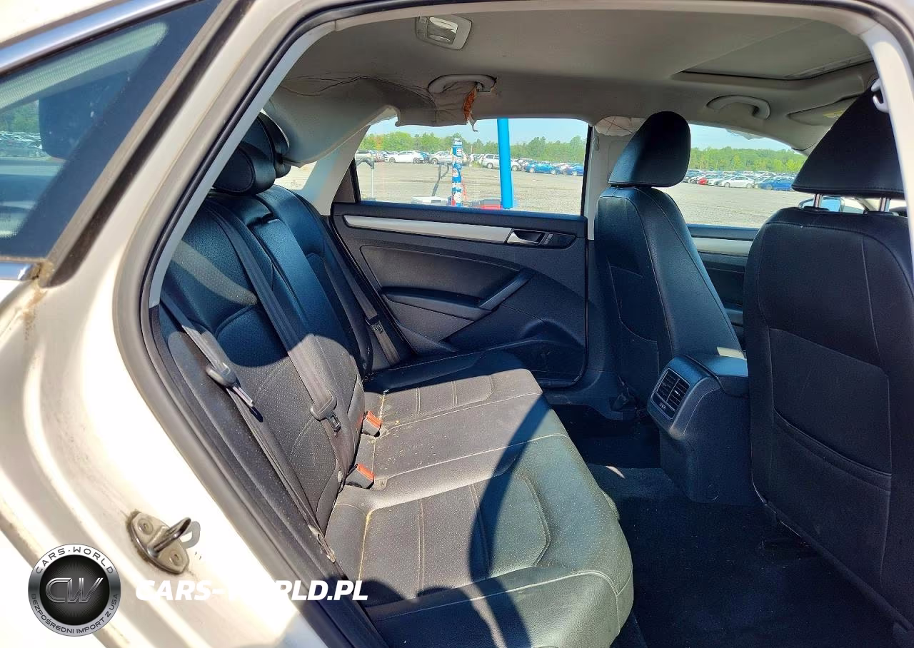 2014 Volkswagen Passat Se VIN:1VWBP7A35EC010578 - 10