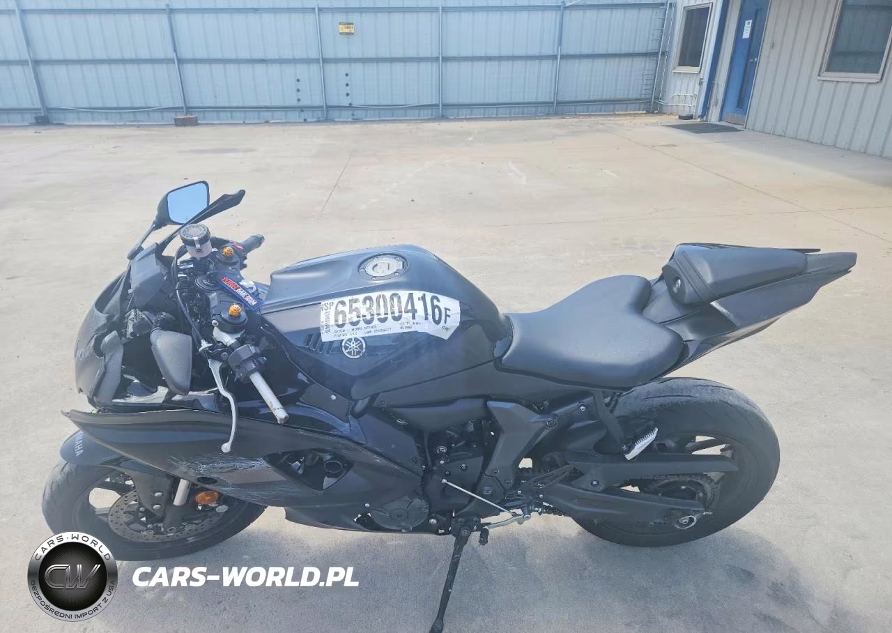 2025 Yamaha Yzfr7 VIN:JYARM38E3SA020930 - 3
