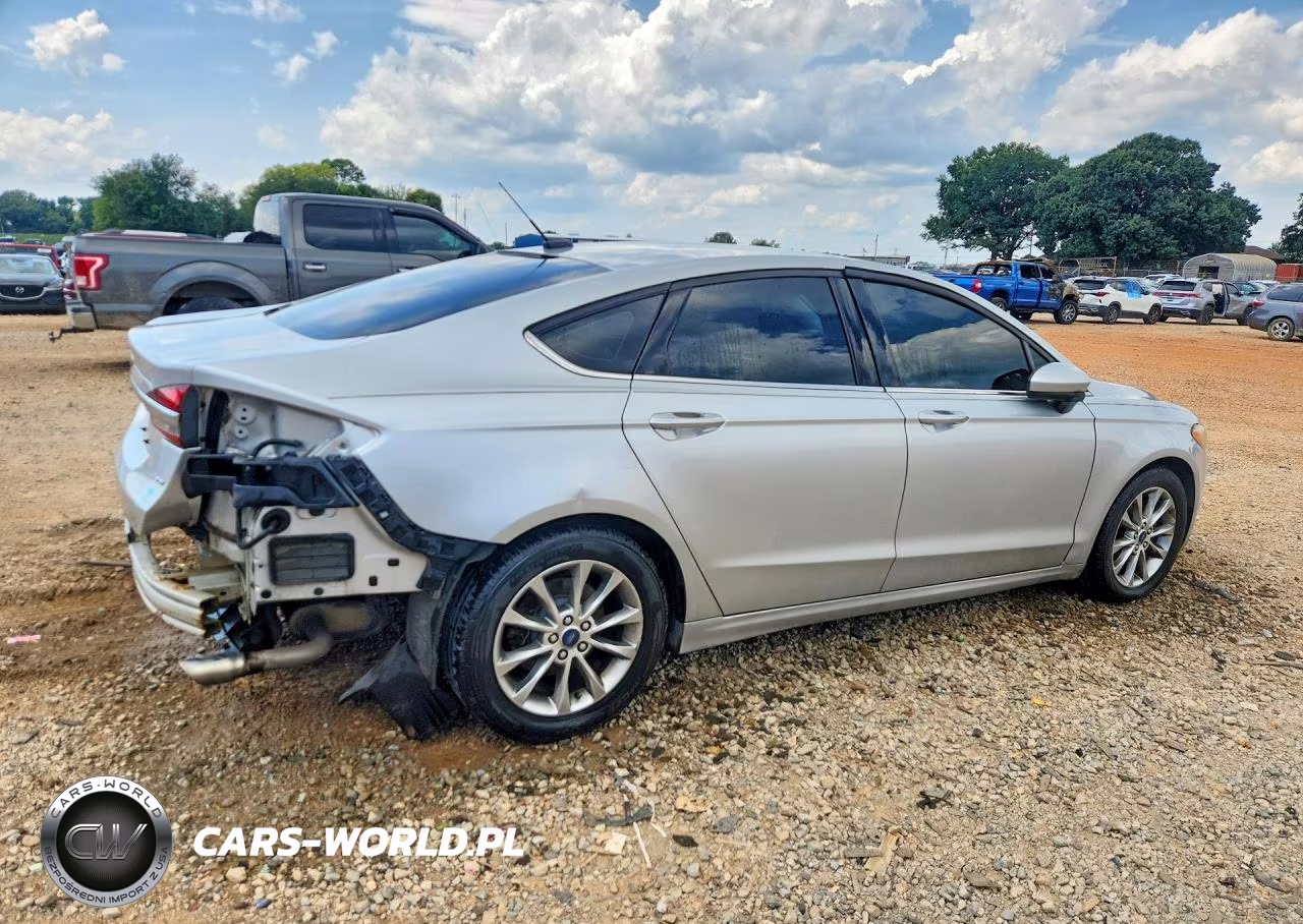 2017 Ford Fusion Se VIN:3FA6P0H76HR127683 - 3