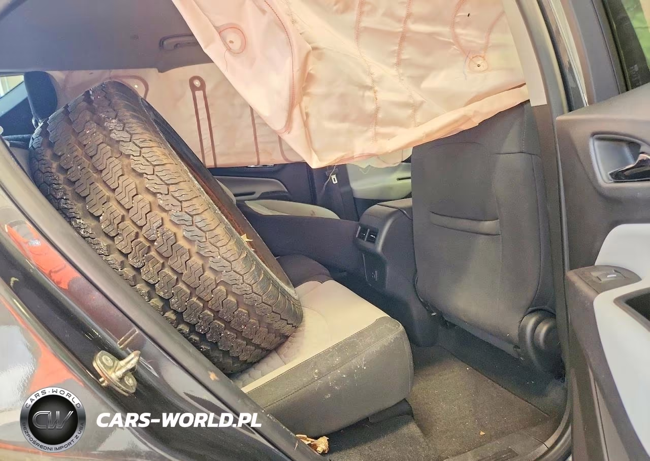 2019 Chevrolet Equinox Lt VIN:3GNAXUEV9KS608615 - 11