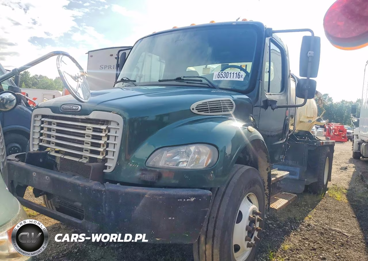 2005 Freightliner Business Class M2 Vacuum Truck