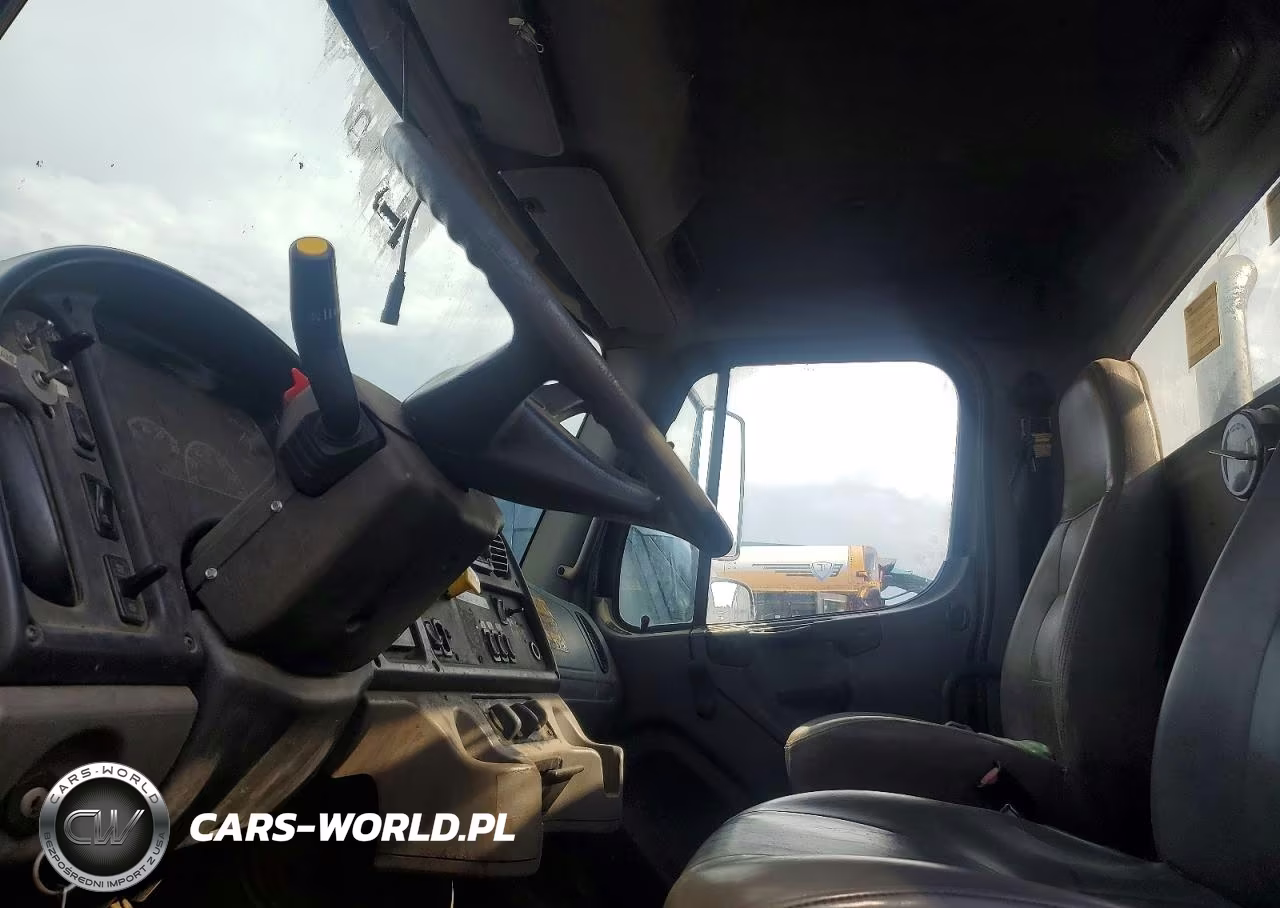 2005 Freightliner Business Class M2 Vacuum Truck VIN:1FVACXCS55HV10505 - 7