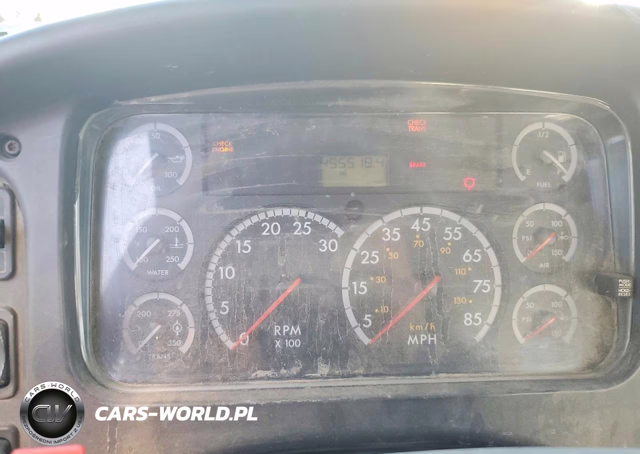 2005 Freightliner Business Class M2 Vacuum Truck VIN:1FVACXCS55HV10505 - 9