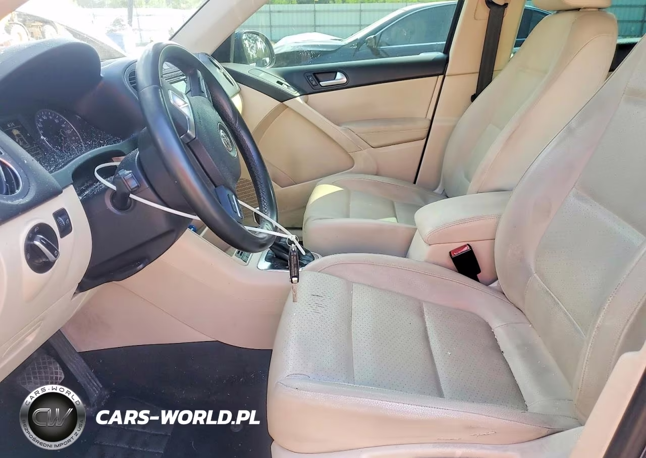 2012 Volkswagen Tiguan S VIN:WVGAV7AX8CW574370 - 7
