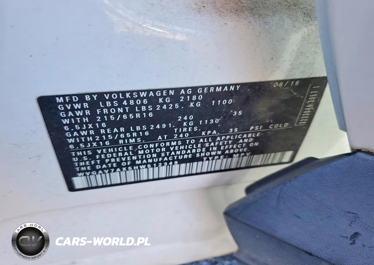 2017 Volkswagen Tiguan S VIN:WVGAV7AX5HW512349 - 13