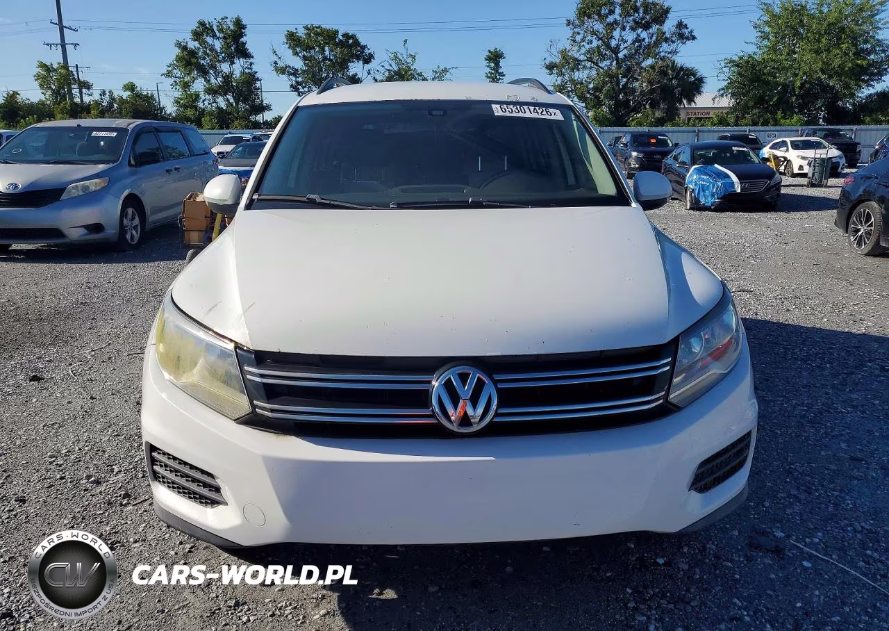 2017 Volkswagen Tiguan S VIN:WVGAV7AX5HW512349 - 5