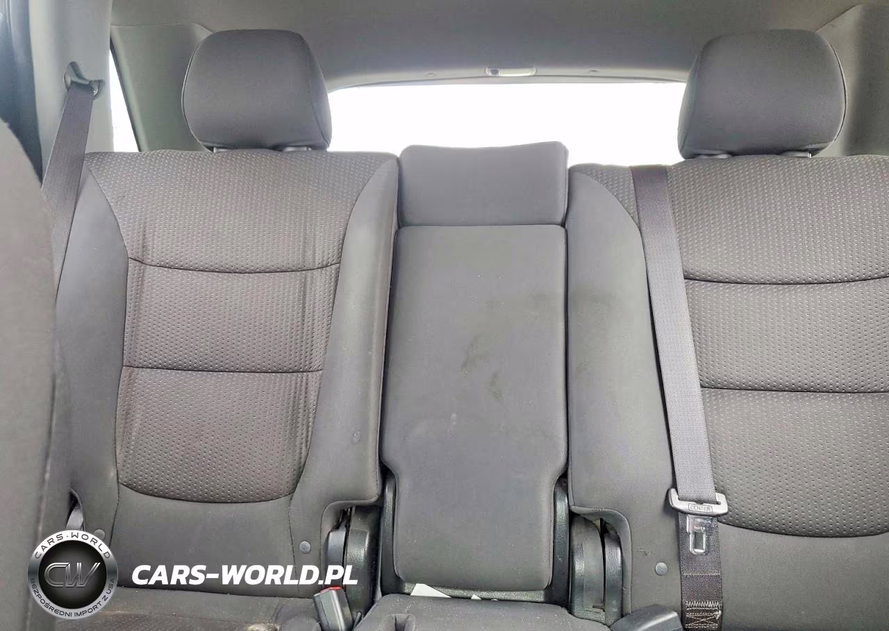 2011 Kia Sorento Lx VIN:5XYKT3A10BG106597 - 10