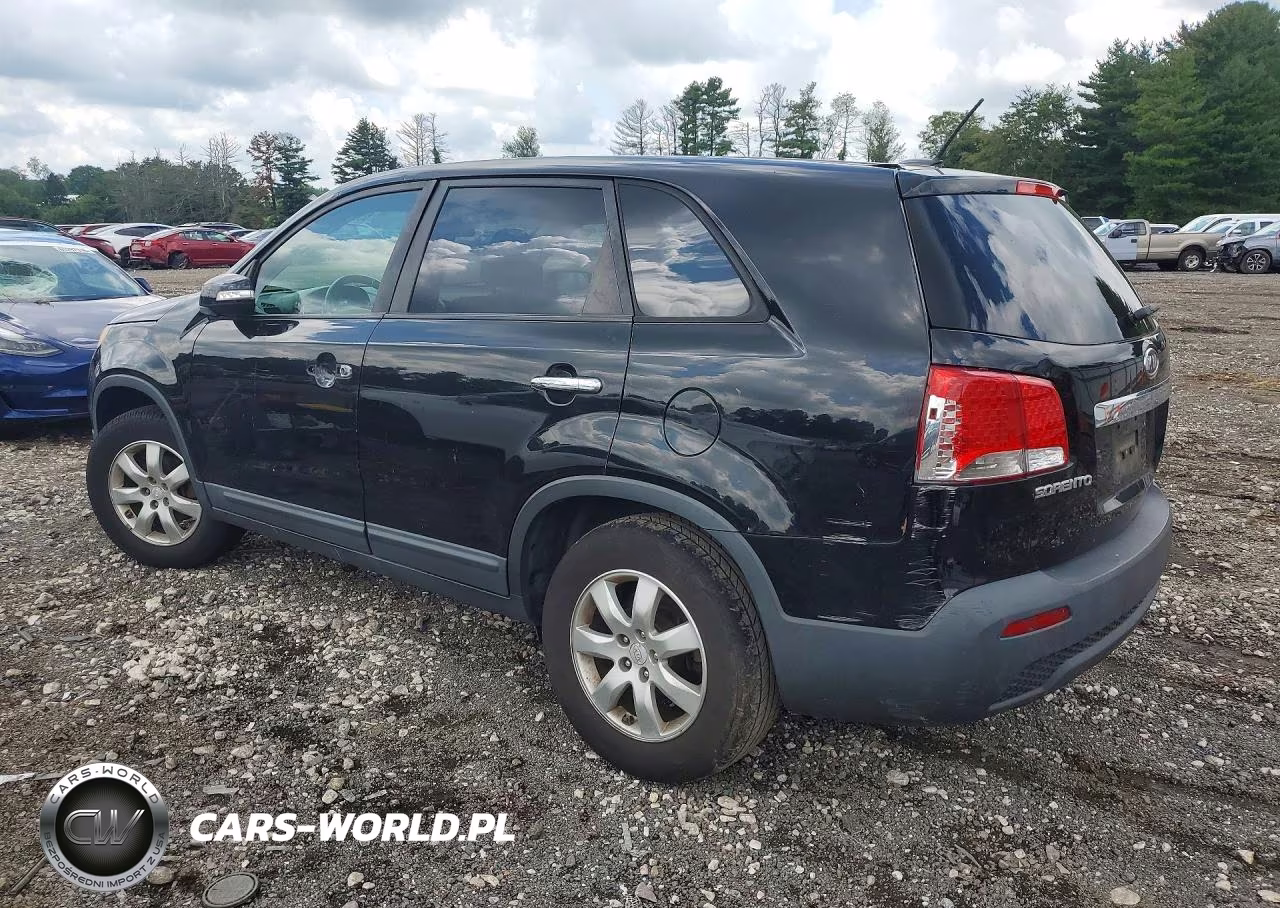 2011 Kia Sorento Lx VIN:5XYKT3A10BG106597 - 2