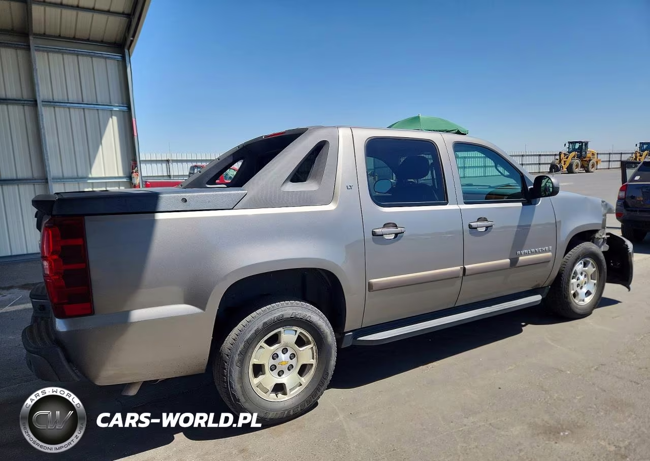 2008 Chevrolet Avalanche C1500 VIN:3GNEC12J08G180006 - 3