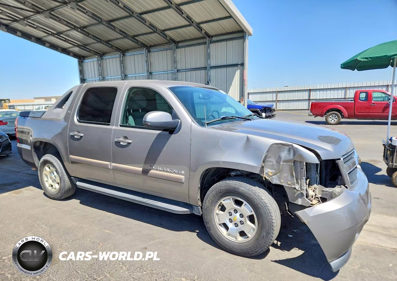 2008 Chevrolet Avalanche C1500 VIN:3GNEC12J08G180006 - 4