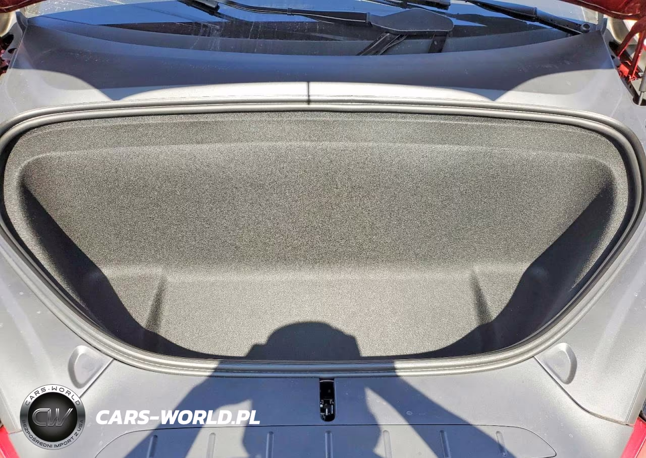 2026 Tesla Model X VIN:7SAXCAE56TF482076 - 11