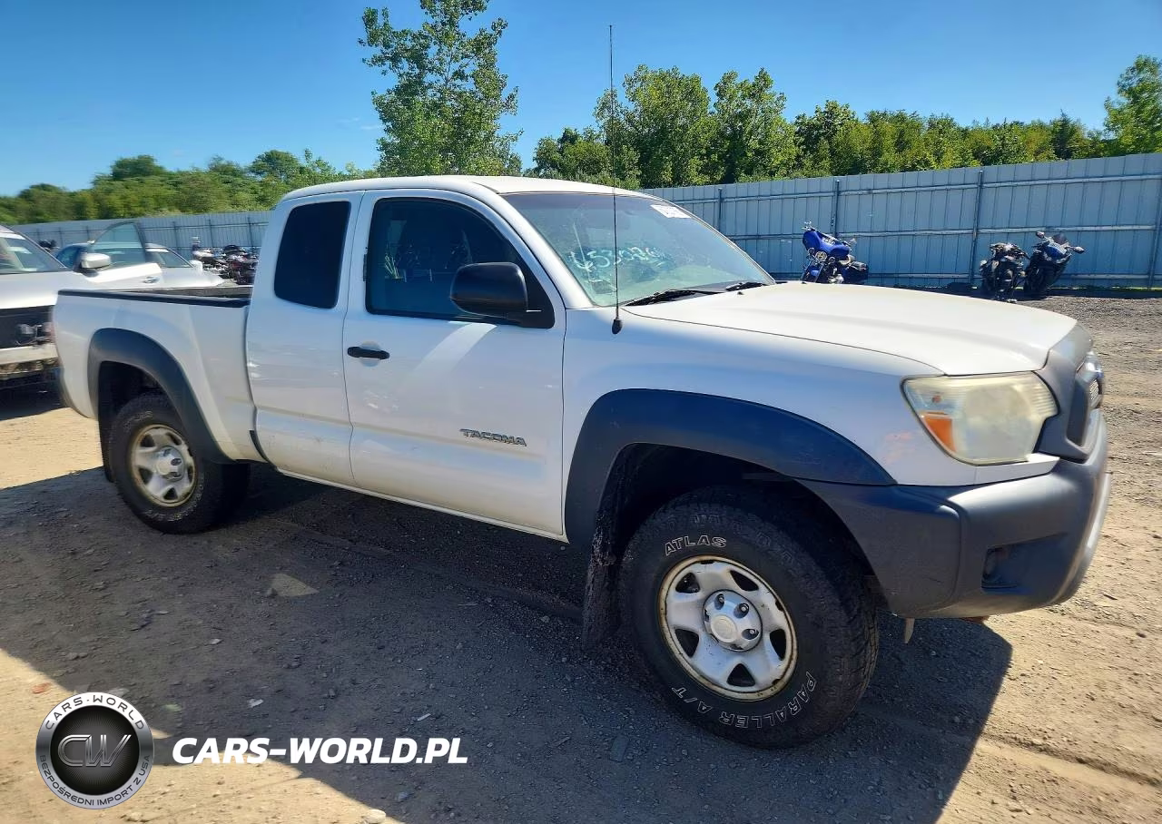 2014 Toyota Tacoma Base VIN:5TFUX4EN9EX025812 - 4