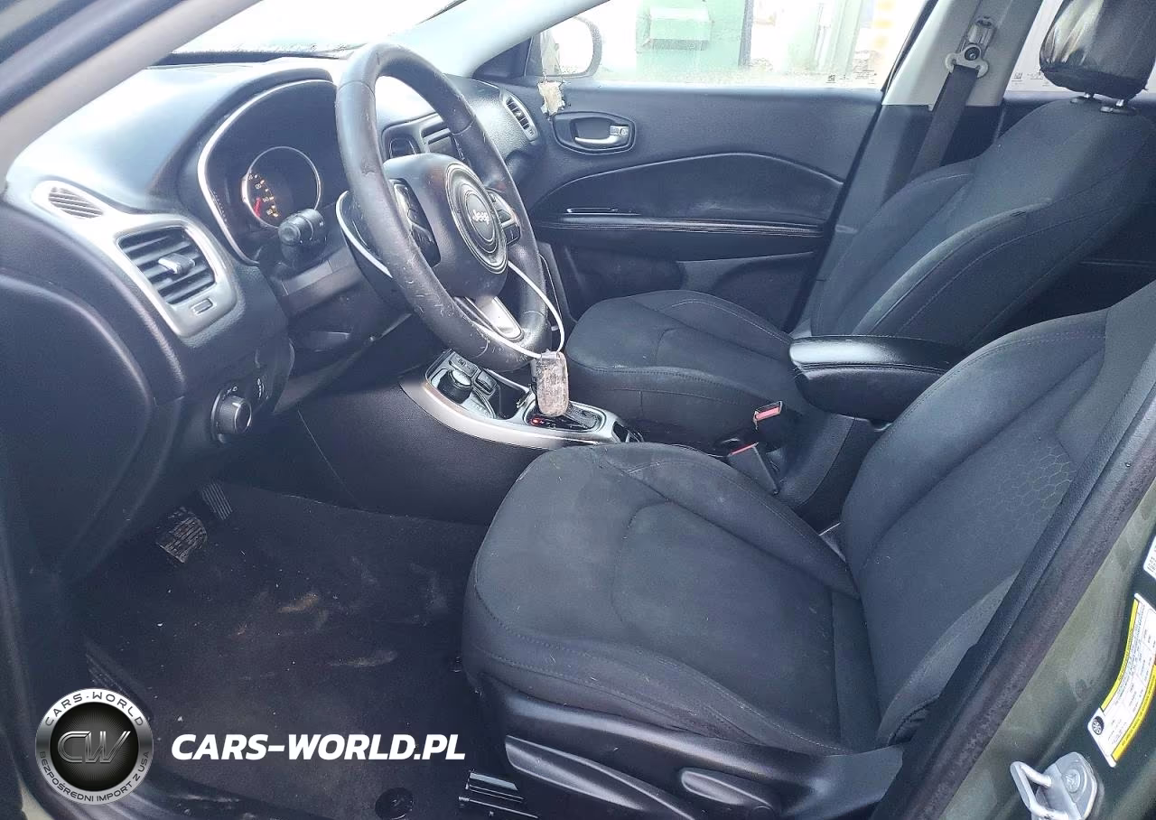 2018 Jeep Compass Sport VIN:3C4NJDABXJT314964 - 7