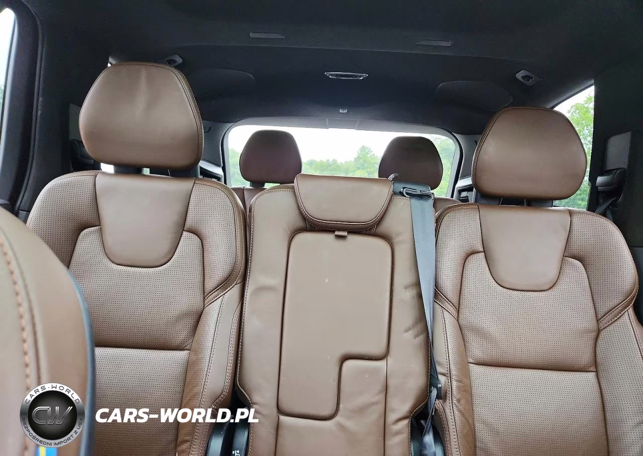 2021 Volvo Xc90 T6 Inscription VIN:YV4A22PL8M1702347 - 10