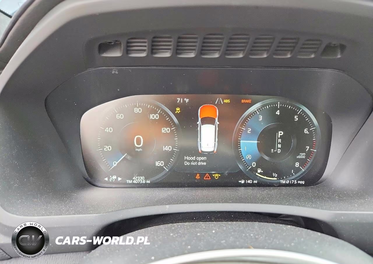 2021 Volvo Xc90 T6 Inscription VIN:YV4A22PL8M1702347 - 9