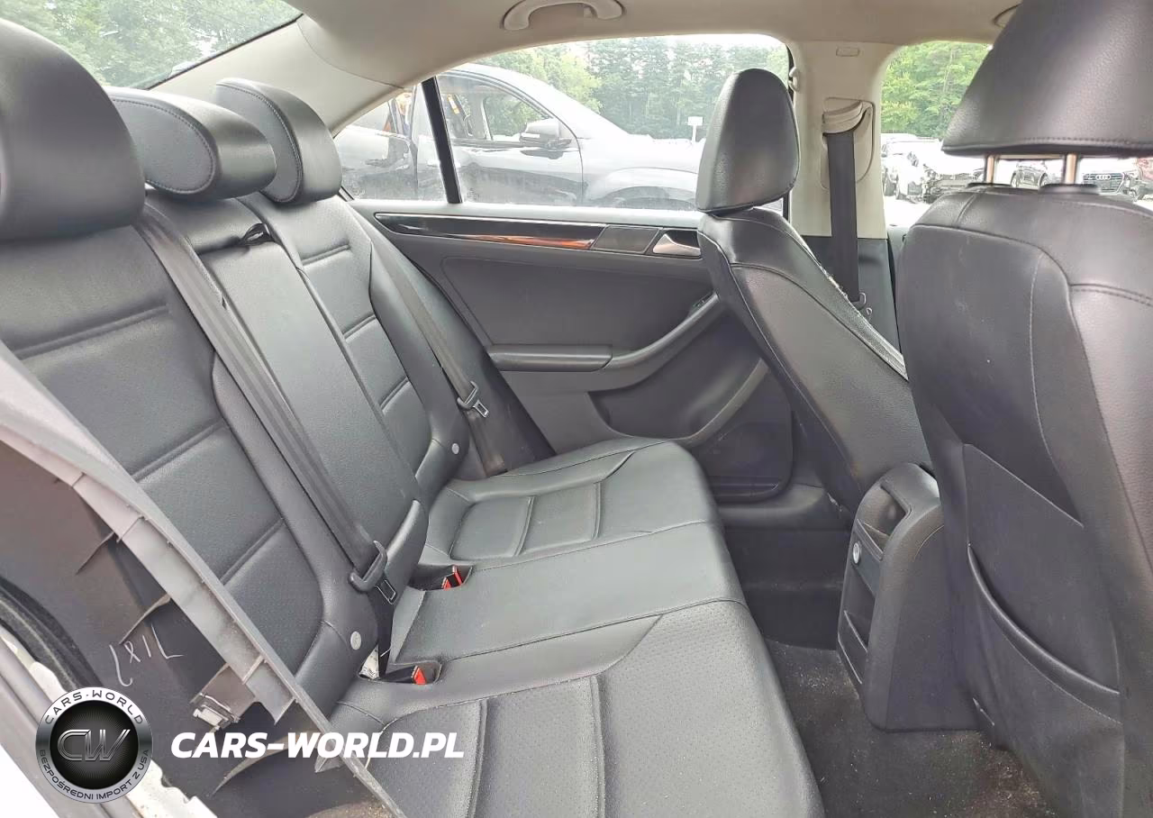 2016 Volkswagen Jetta Sel VIN:3VWL17AJ7GM252553 - 10