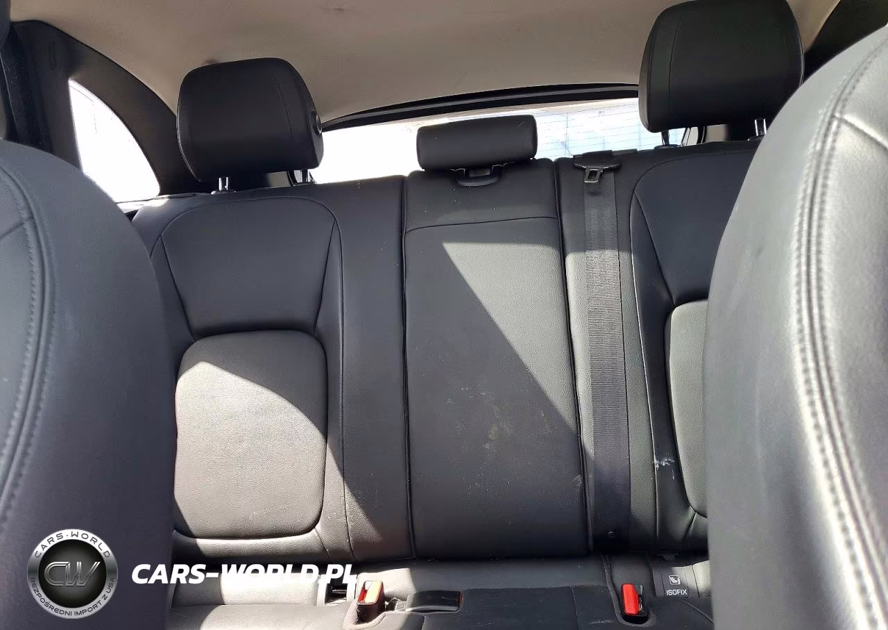 2018 Jaguar F-Pace Premium VIN:SADCJ2GX7JA235343 - 10