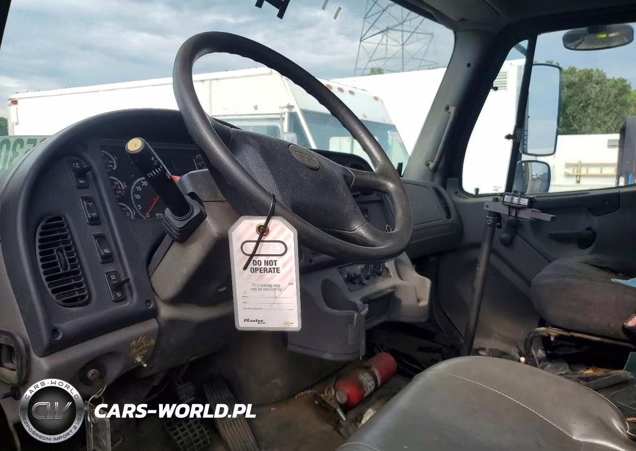 2007 Freightliner Business Class M2 Septic Truck VIN:1FVACXCS57HX22629 - 8