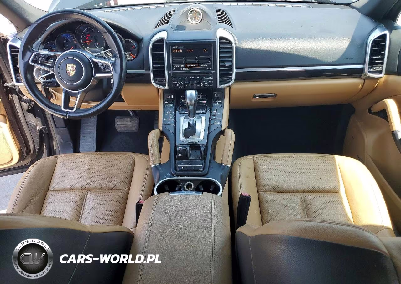 2016 Porsche Cayenne VIN:WP1AA2A27GKA13371 - 8